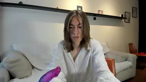 krisfemboy online show from 07.21.26
