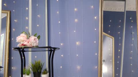 Snapshot of kriskras__ chatting on 01.01.25 kriskras__ online show from 01.01.25