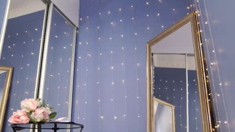 Snapshot of kriskras__ chatting on 09.22.25 kriskras__ online show from 09.22.25