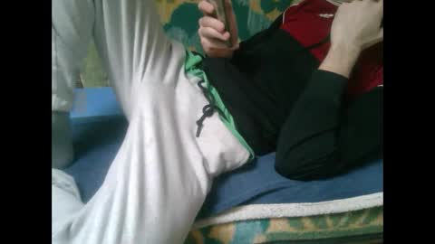 krissifitboy_xxx online show from 12.21.24