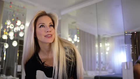 Kristina online show from 11.11.25