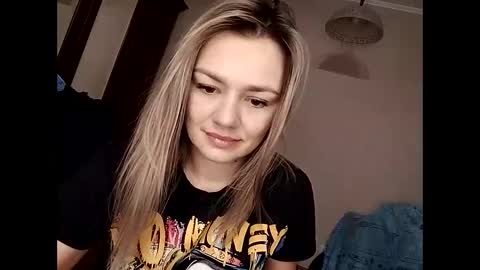 Snapshot of krisssexi chatting on 01.30.25 KrissSexi online show from 01.30.25