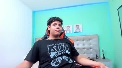 krist_palma online show from 02.15.25