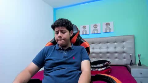 krist_palma online show from 02.18.25