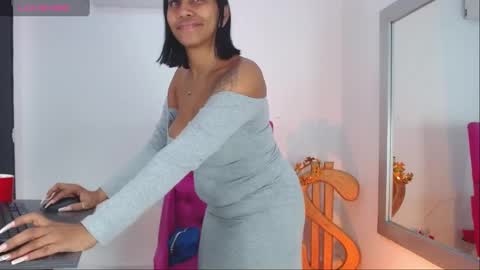 kristel_lee online show from 12.17.24