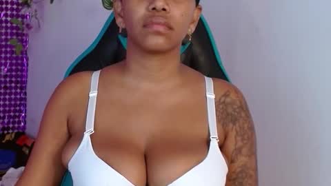 kristel_lee online show from 11.19.25