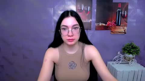 Snapshot of kristenx_x chatting on 12.05.25 Kristen online show from 12.05.25