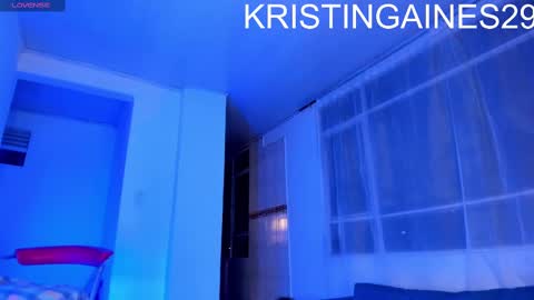 Snapshot of kristiingaines_ chatting on 02.18.25 kristin online show from 02.18.25