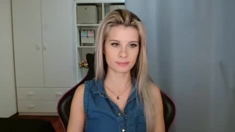 KristineAmore online show from 02.28.26