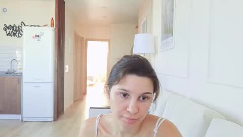 Snapshot of kristinedean chatting on 09.29.25 Kristi online show from 09.29.25