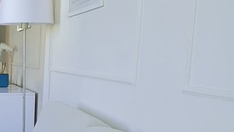 Snapshot of kristinedean chatting on 10.06.25 Kristi online show from 10.06.25