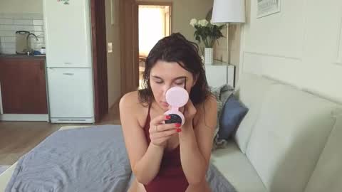 Snapshot of kristinedean chatting on 10.27.25 Kristi online show from 10.27.25