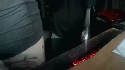 Snapshot of kristo2323 chatting on 10.18.25 kristo2323 online show from 10.18.25