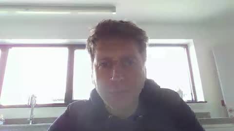 Snapshot of kristof8504 chatting on 02.14.25 kristof8504 online show from 02.14.25