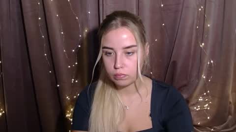 KristyFlowers online show from 12.04.24