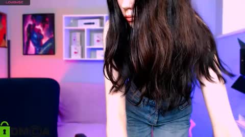 Snapshot of kristylovee chatting on 09.15.25 Kristy online show from 09.15.25