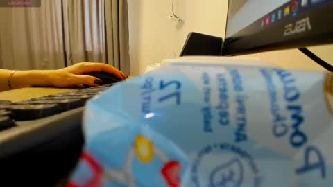 kristyvegas online show from 10.22.25