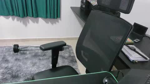 Snapshot of krocr_iras chatting on 01.12.26 Lucas Edu online show from 01.12.26