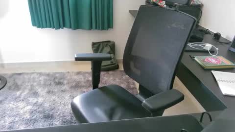 Snapshot of krocr_iras chatting on 02.07.26 Lucas Edu online show from 02.07.26