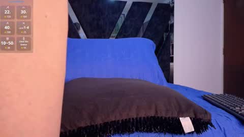 Kroy Wood online show from 09.23.25