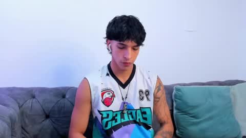 Kroy Wave  Muscle Tattoos Latino online show from 05.12.26