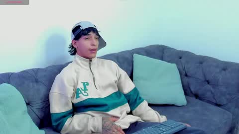 Kroy Wave  Muscle Tattoos Latino online show from 06.04.26