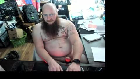 Snapshot of krugdd chatting on 10.23.25 Krug online show from 10.23.25