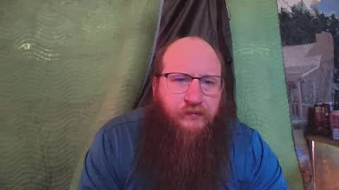 Snapshot of krugdd chatting on 12.15.25 Krug online show from 12.15.25