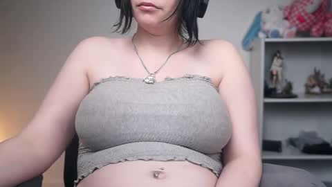 Snapshot of krystalsyxx chatting on 02.17.26 Krystal Syx online show from 02.17.26