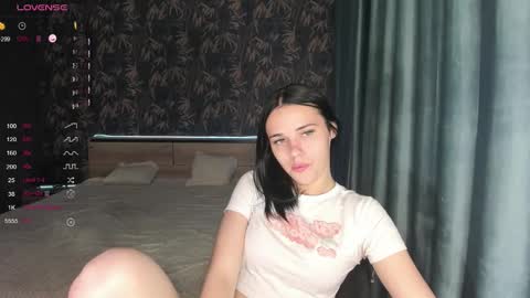 Ksenia online show from 09.28.25