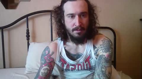 Snapshot of kumisboy chatting on 02.07.26 Robert online show from 02.07.26