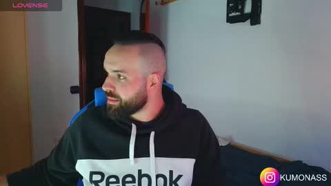 Snapshot of kumonass chatting on 02.25.26 kumonass online show from 02.25.26