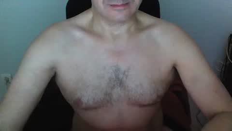 Snapshot of kumonit chatting on 02.14.25 kumon online show from 02.14.25