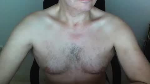 Snapshot of kumonit chatting on 02.26.25 kumon online show from 02.26.25