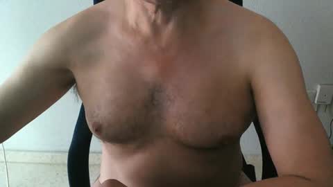 Snapshot of kumonit chatting on 09.17.25 kumon online show from 09.17.25