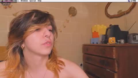 Snapshot of kuntboyzworld chatting on 10.14.25 Krypto hethey online show from 10.14.25