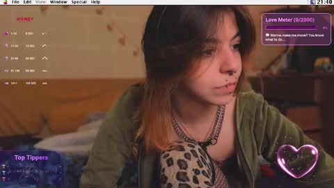 Snapshot of kuntboyzworld chatting on 12.04.25 Krypto hethey online show from 12.04.25