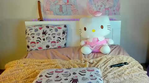 Anna online show from 02.28.25