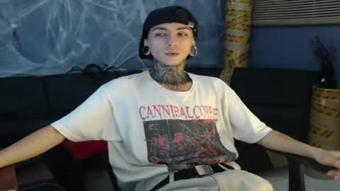 kuregari_xs online show from 10.27.25