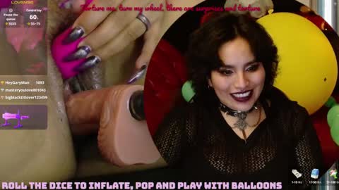 Fetiche Woman online show from 12.28.24