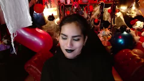 Fetiche Woman online show from 10.20.25