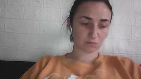 kusia032132 online show from 10.24.25