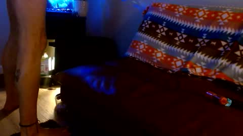 Snapshot of kutkok1 chatting on 12.18.25 kutkok1 online show from 12.18.25