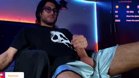 kuzzcoo online show from 01.12.26