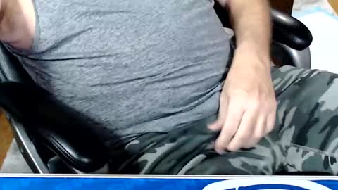 Snapshot of kwib34 chatting on 11.16.25 kwib34 online show from 11.16.25