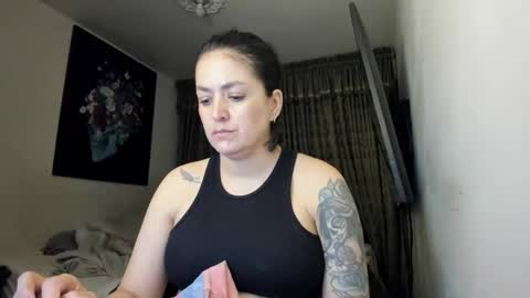 Snapshot of kyhara chatting on 02.15.26 kyhara online show from 02.15.26