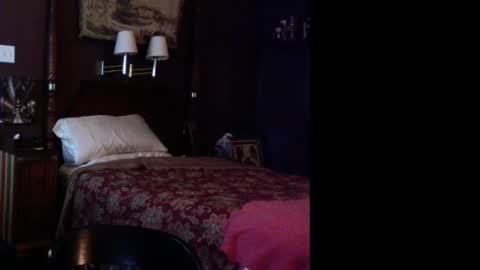 Snapshot of kyhgihntight chatting on 12.26.24 Nick Nude Celt KYHighNTight online show from 12.26.24