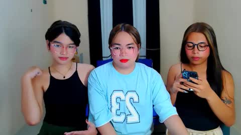 Snapshot of kylaroseee chatting on 09.30.25 kylarose smith online show from 09.30.25