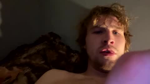 kylelovepussy69 online show from 02.28.25