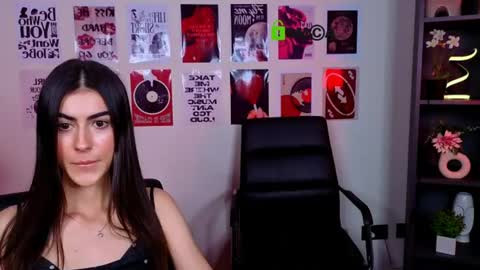 Snapshot of kylie_angel3 chatting on 07.15.26 Kylie loves u online show from 07.15.26